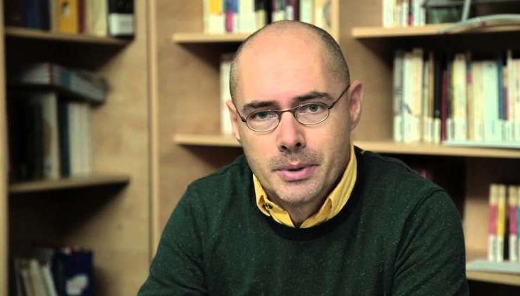 Florin Buhuceanu, Accept: Este moral necesară legea parteneriatului civil