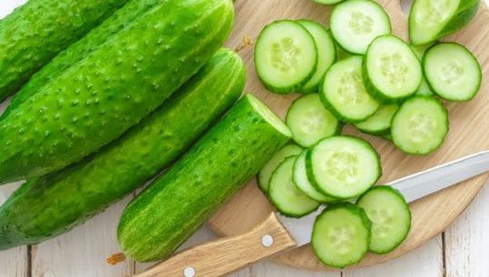  Revoluționarul plan de nutriție. Ce se intâmplă în corpul tău când mănânci un castravete în fiecare zi 