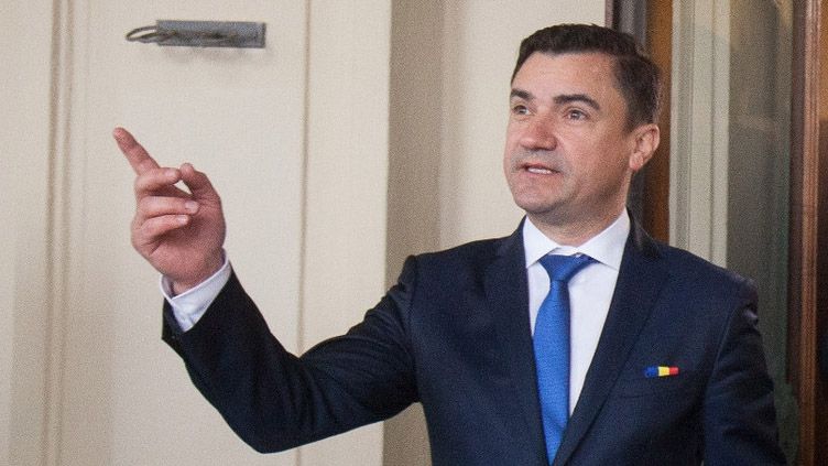 Primarul Iaşiului a donat 10 lei pentru... "susţinerea acţiunilor de îndepărtare a neocomuniştilor"