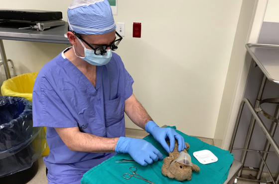 Operaţie INEDITĂ. Ce a făcut un chirurg pentru un băieţel de 8 ani. E fabulos 