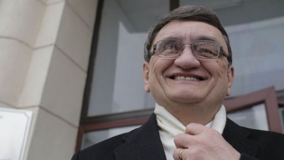 Avocatul Poporului, noi privilegii. Pensie specială pentru Victor Ciorbea 