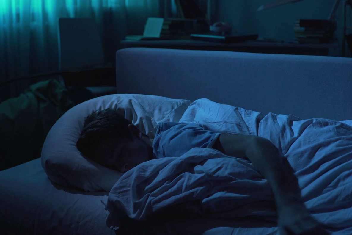 Motivul pentru care trebuie să închizi ușa dormitorului în timpul nopții