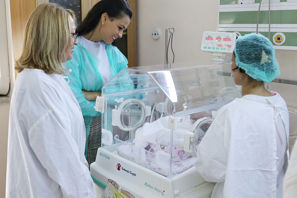 Salvați Copiii România: 88 de maternități, 515 echipamente, 42.000 de prematuri