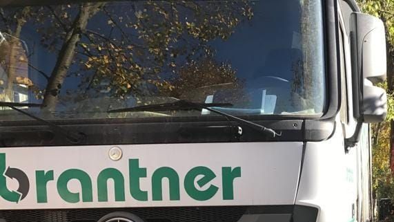 TRAGEDIE la azil. Un bătrân a fost omorât din... neatenţie