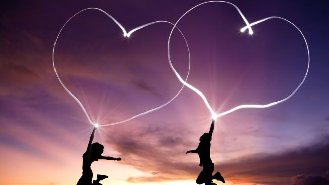 Horoscop octombrie 2018. Urmează o lună plină de iubire!