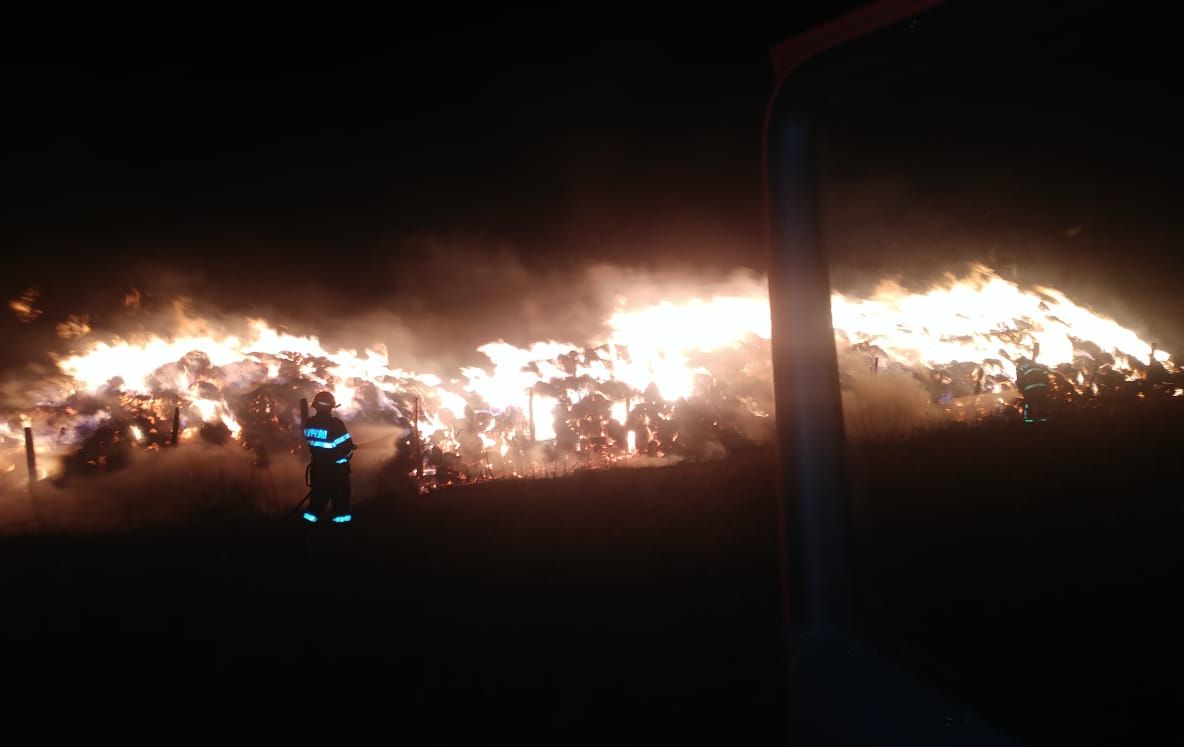 Incendiu devastator, stins în 5 ore