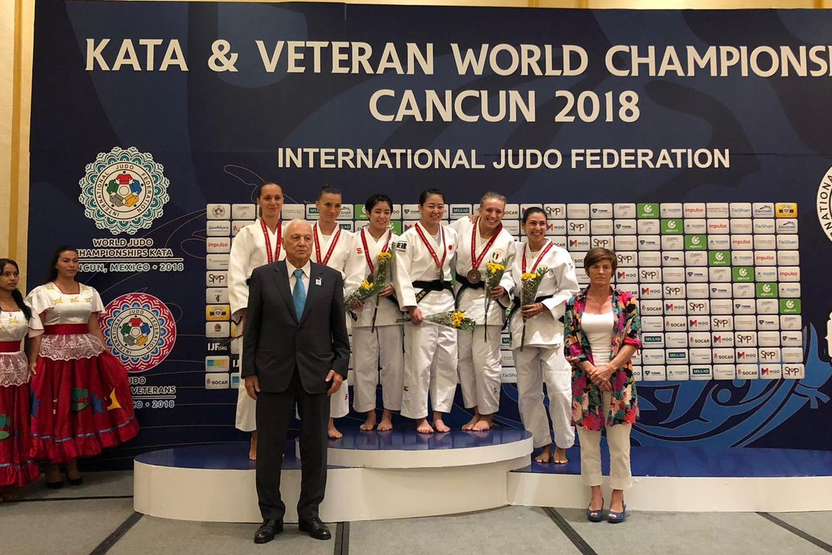 Argint pentru Cheru și Zaharia la Campionatul Mondial de Kata