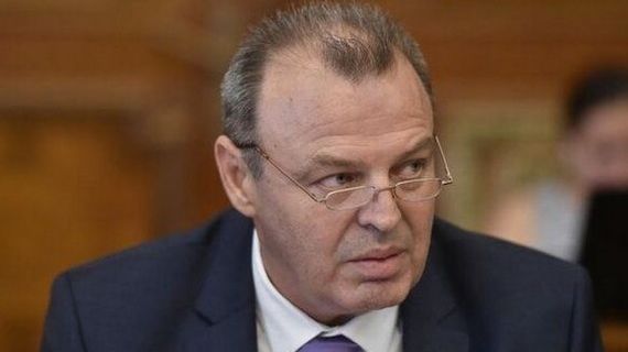 Ministrul Transporturilor, chemat la audieri, în Parlament