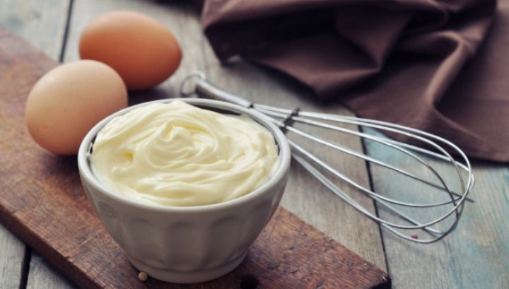 Cum faci maioneză fără ulei. E super-sănătoasă!