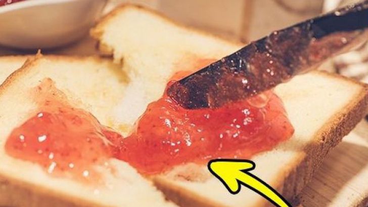 Mănânci gem pe pâine? Sigur nu ştiai cât de rău îţi face această combinaţie!