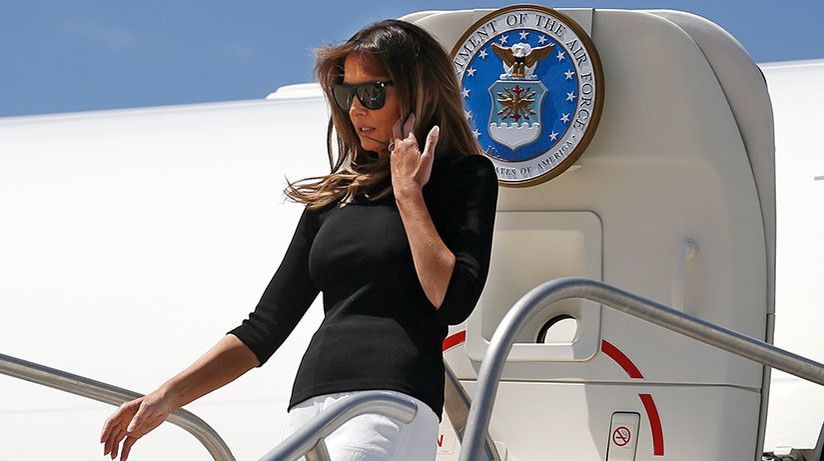 Avionul cu care călătorea Melania Trump a aterizat de urgenţă 