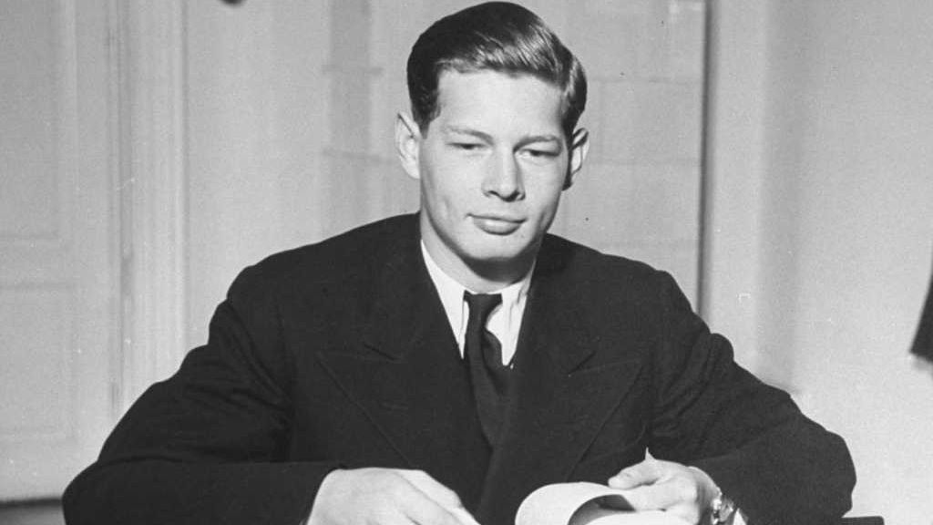 Ultimul REGE al României. O pagină de istorie. Mihai I de România ar fi împlinit 97 de ani 