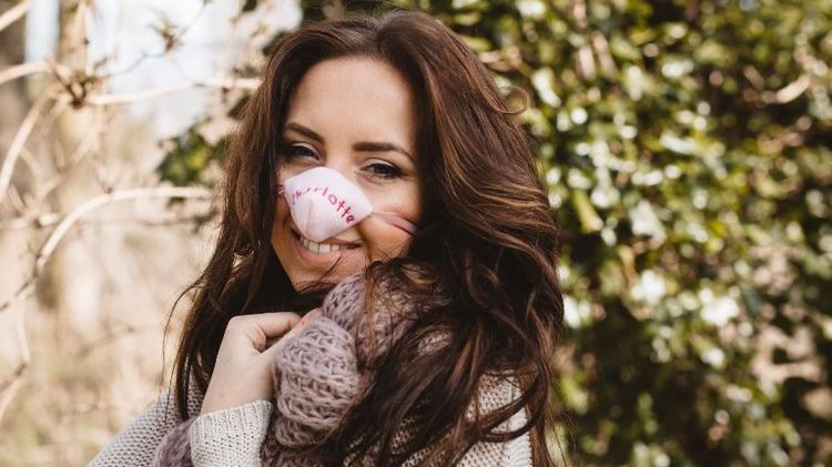 Noua modă pentru iarnă: încălzitorul de nas