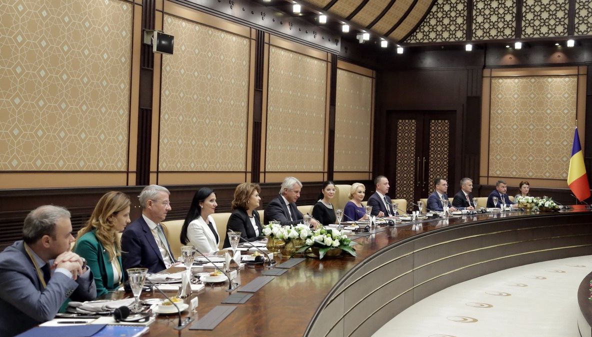 Condamnatul Darius Vâlcov a reprezentat oficial România la întâlnirea Dăncilă-Erdogan