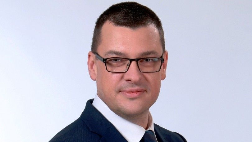 Propunere inedită a unui deputat liberal. Comabaterea fake-news, studiată în liceu