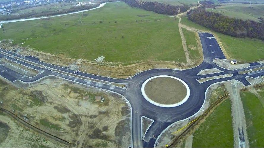 O comună bogată din România își face aeroport