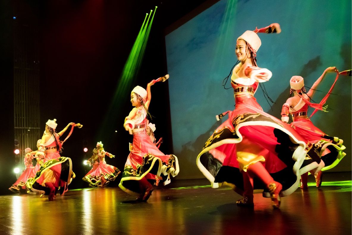 Ansamblul artistic din Provincia Henan, spectacol în București, la Săptămâna Culturii Chineze (P)