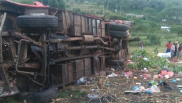 Tragedie cumplită în această dimineață. 50 de morți într-un accident de autocar