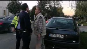 Urmărire ca în filme. Beat şi fără permis, cu poliţia după el. Care a fost "scuza" şoferului 