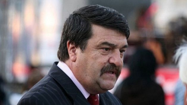 Toni Greblă îl sfidează pe Dragnea: "Nu mă interesează cine mă judecă"