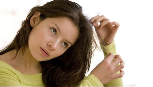 Tricotilomania, una dintre cele mai dure boli psihice. Simptome