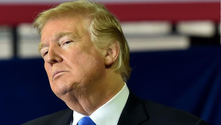 Trump, cuvinte extrem de urâte la adresa lui Stormy Daniels