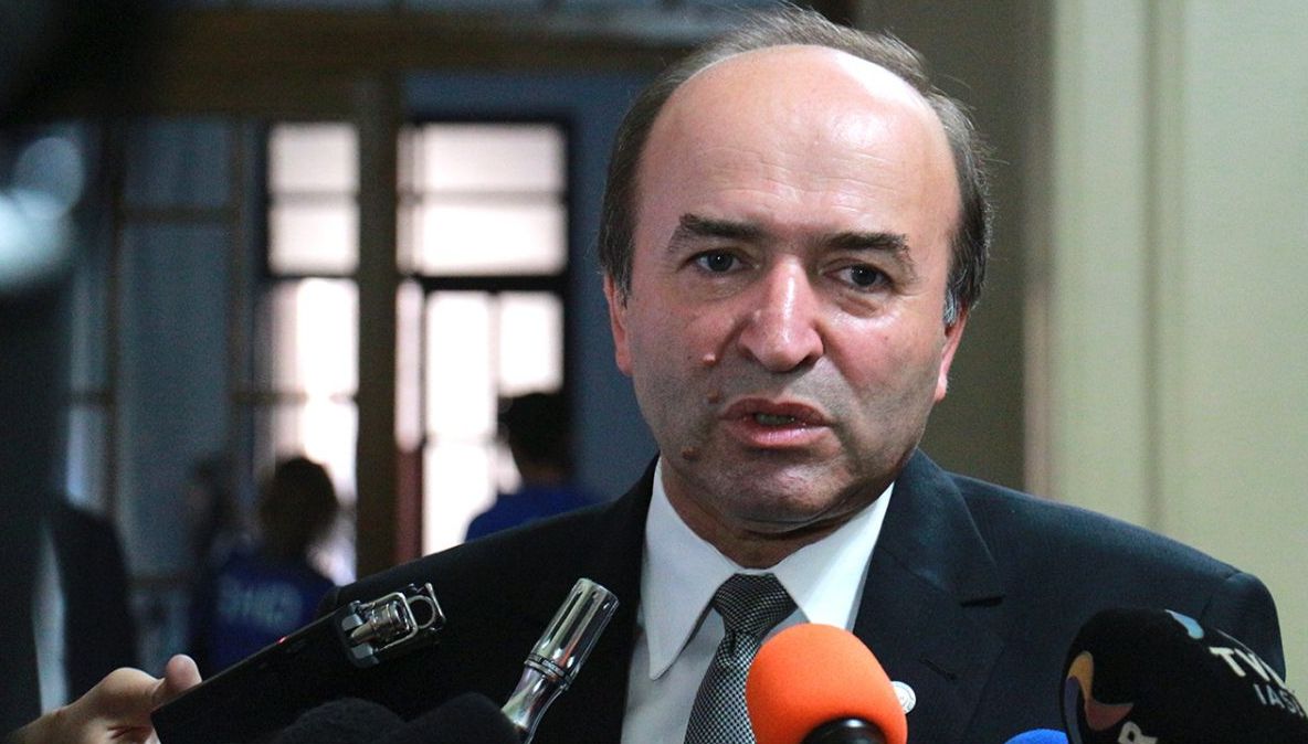 Tudorel Toader, prima reacţie după dezbaterile din PE. Dă vina pe Parlament, pentru legile justiţiei