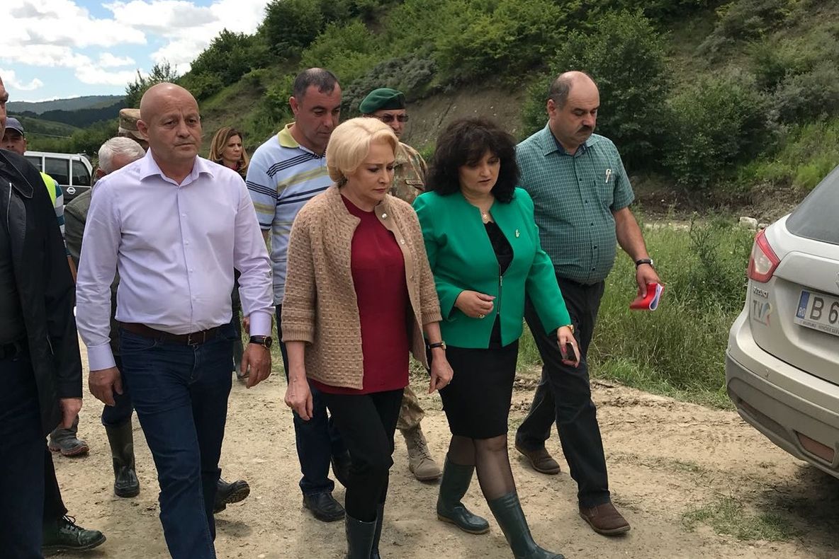 Fost minsitru al Transporturilor: Dăncilă habar n-are ce se întâmplă cu autostrada Sibiu-Piteşti 