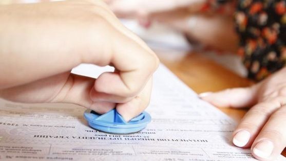 România nu recunoaşte legitimitatea şi condamnă alegerile din regiunile separatiste din Ucraina