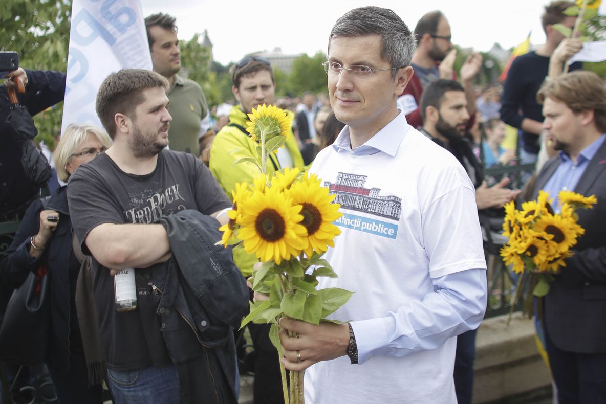 Şeful USR:"Nu scăpăm de MCV. Vom fi sancționați pentru derapajele din justiție"