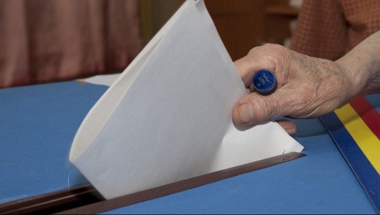 Referendum 26 mai. De ce întrebările puse de Iohannis nu pot să modifice Constituția