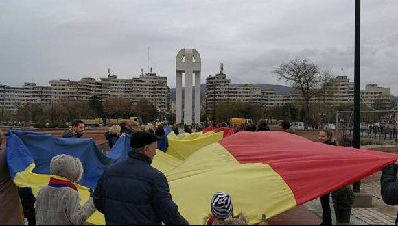 Monumentul Unirii, ridiculizat de agenția rusă de știri Sputnik