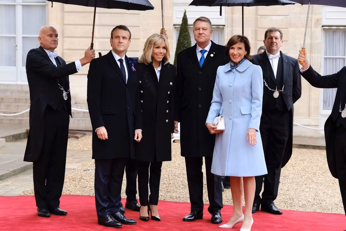 Propaganda Rusiei o atacă violent pe Carmen Iohannis