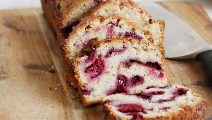 REŢETE DE POST. Aşa faci cel mai bun chec de post. Secretul care îl face extrem de pufos