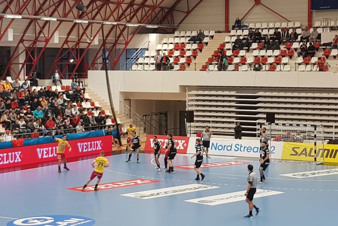 Victorie importantă pentru Dinamo în grupele Ligii Campionilor la handbal