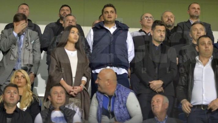 Vasile Dâncu, alături de Dragnea Jr.  în tribunele stadionului din Turnu Măgurele