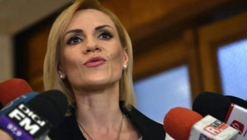 Lovitură dură pentru Gabriela Firea după ce a acuzat "interesele oculte" din spatele USR