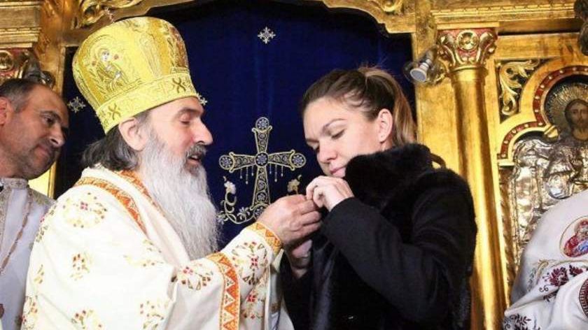 VIDEO | Simona Halep, emoționată la întâlnirea cu Arhiepiscopul Tomisului