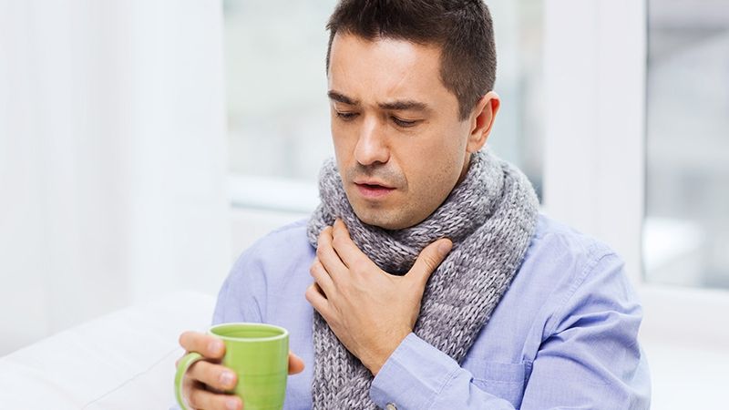 Laringita: Principalele cauze și simptome