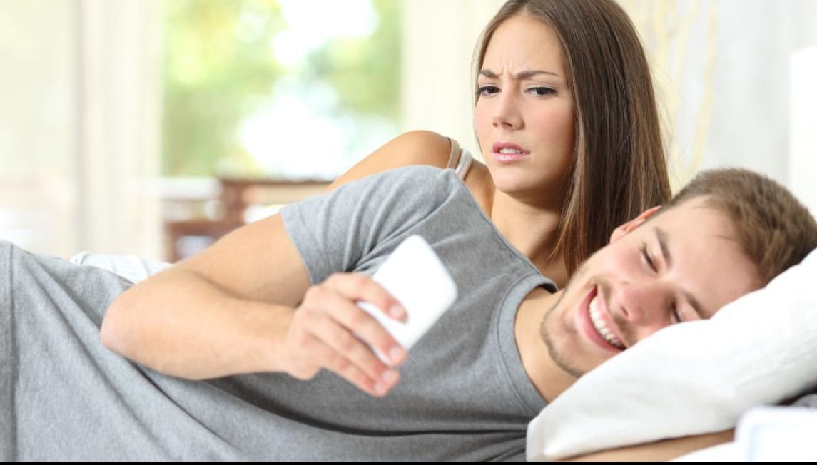 5 lucruri pe care NU le ştiai despre INFIDELITATE. De ce înşelăm? 