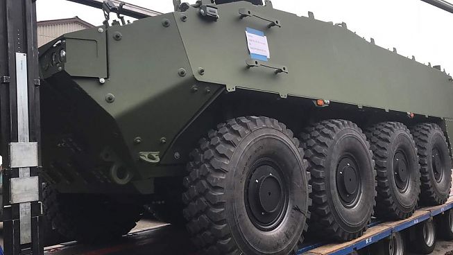 Tancuri Piranha 5, în România. Blindatele sunt uluitoare