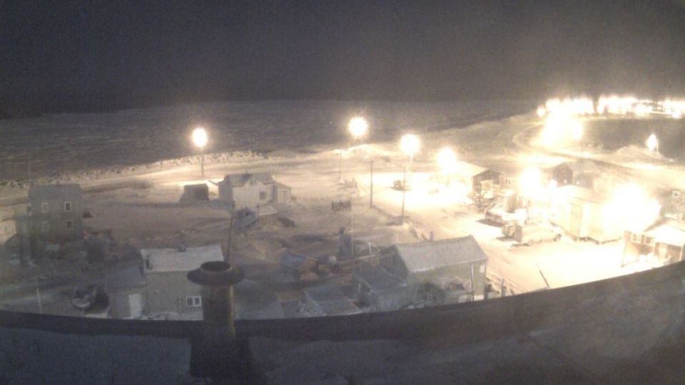 Oraşul în care soarele nu va mai răsări până pe 23 ianuarie 2019. Locuitorii, în beznă totală!