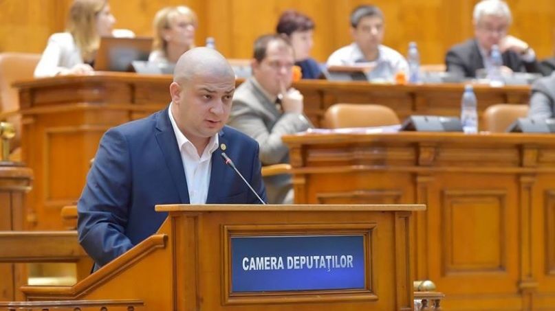Ilan Laufer, desfiinţat de reprezentantul comunităţii evreieşti în Parlament
