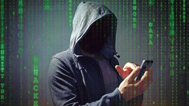 Atenție cui răspundeți la telefon! Capcana în care cad tot mai mulți români