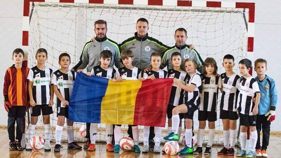 Mai mulți tineri fotbaliști din Cluj au fost internați în spital