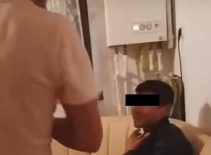Caz şocant la Iaşi, bărbat reţinut pentru că ar fi silit un minor să bea urină