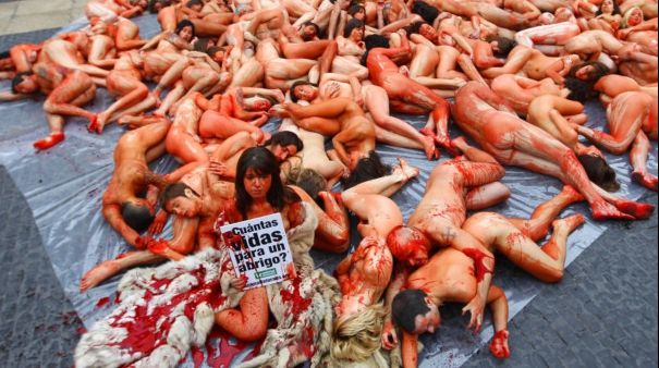 FOTO Imagini șocante în Barcelona. La ce scene au asistat turiștii