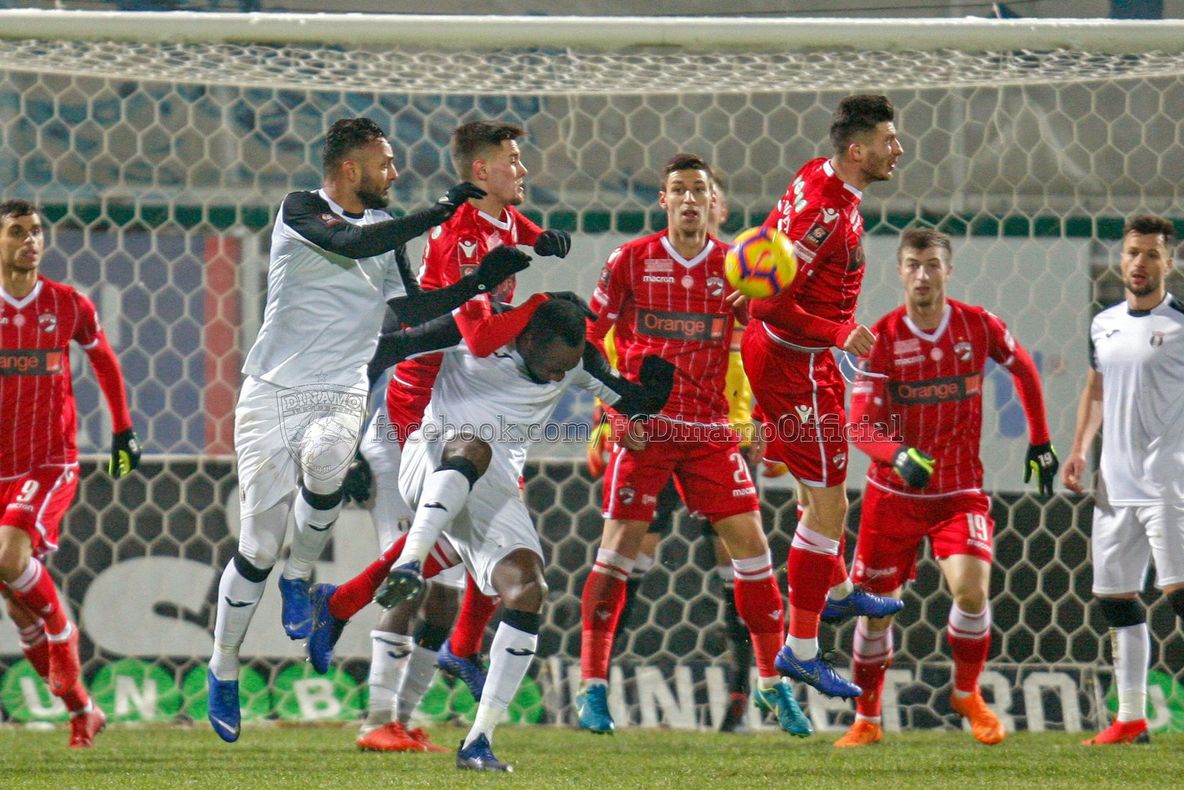 Dinamo nu are liniște de Sărbători! Ce program au ”câinii roșii”