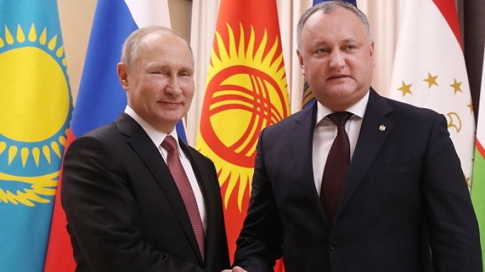 Președintele Moldovei, record la suspendări