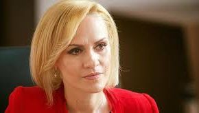 "Nu știu ce o mai ține pe Gabriela Firea acolo"